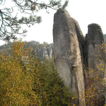 Reuzengebergte 펜션